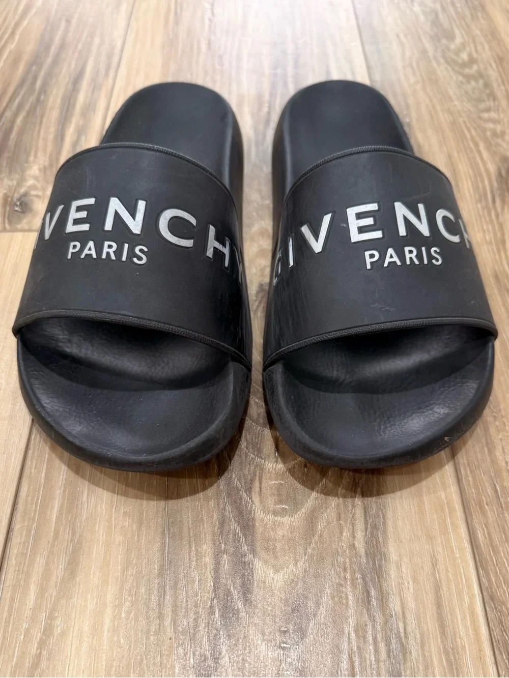 Givenchy Paris Black Rubber Logo Pool Slides Sandals EU 40 w/ Box Dustbag - Picture 3 of 10
